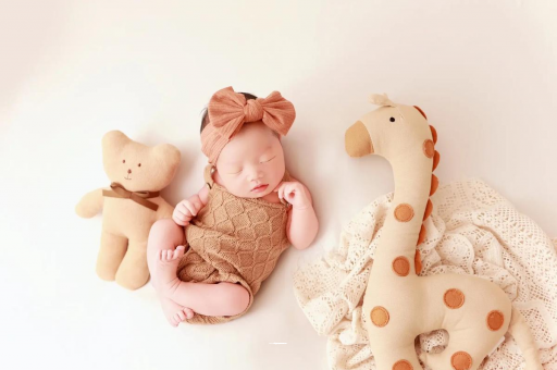 百色宝宝发型女绑扎方法 百色宝宝发型女绑扎方法